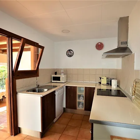 Flores 8 Personas Casa vacanze Lloret de Mar