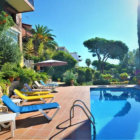 Flores 8 Personas Holiday home