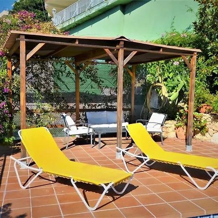 Flores 8 Personas * Lloret de Mar