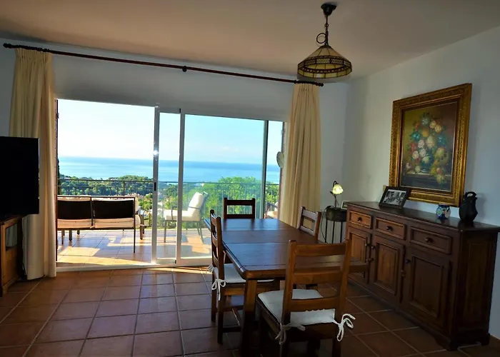 Flores 8 Personas Lloret de Mar